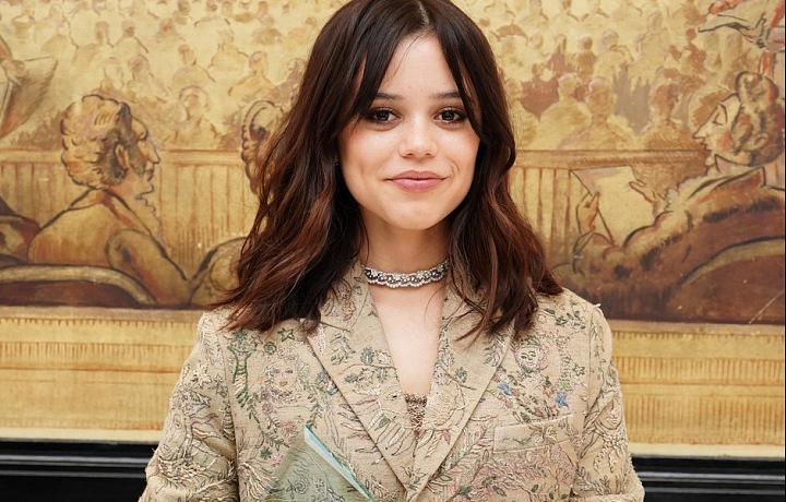Jenna Ortega je ve světě hvězdou