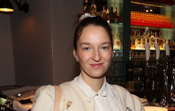 Herečka Berenika Kohoutová oznámila, že je podruhé těhotná.