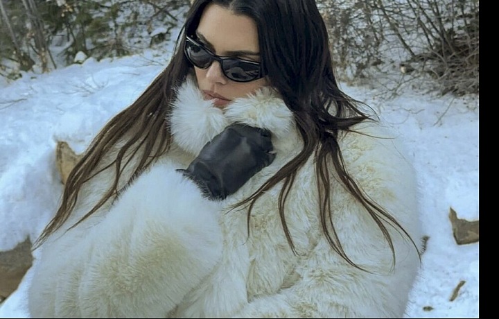 Luxus si Kendall Jenner neodpustila ani na horách