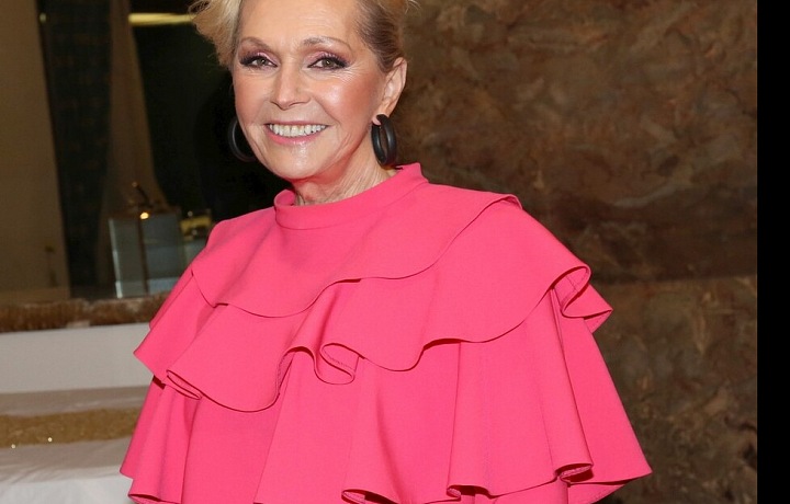 Helena Vondráčková zvolila dokonalou barvu šatů