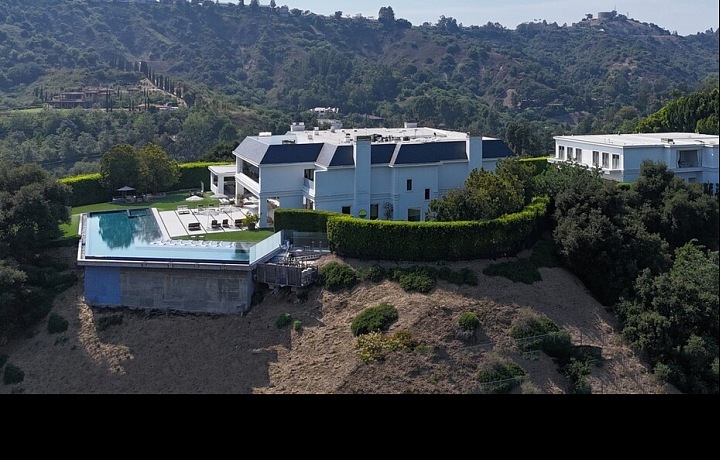 V luxusním domě už dál žít nebudou