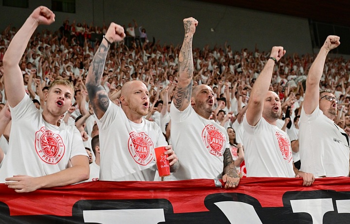 Slávisti jsou pověstní svou trpělivostí a analytickým přístupem ke hře 