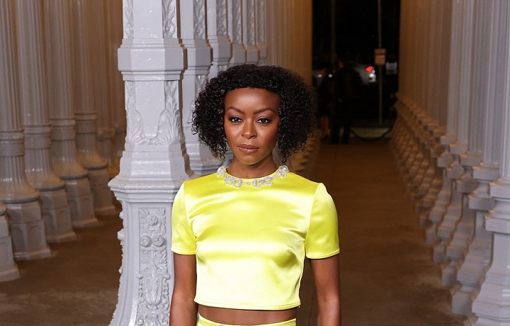 Danielle Deadwyler zvolila žlutý model od Gucci