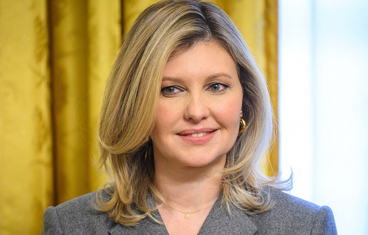 Olena Zelenská vždy volí krásně padnoucí doplňky