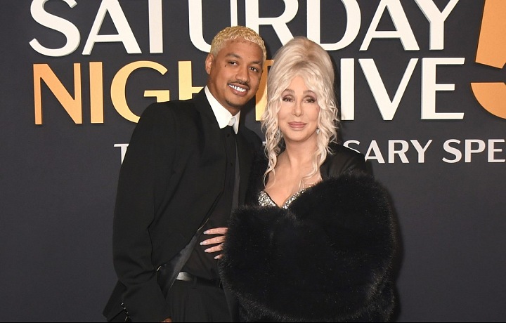 Cher a její o 40 let mladší přítel Alexander Edwards