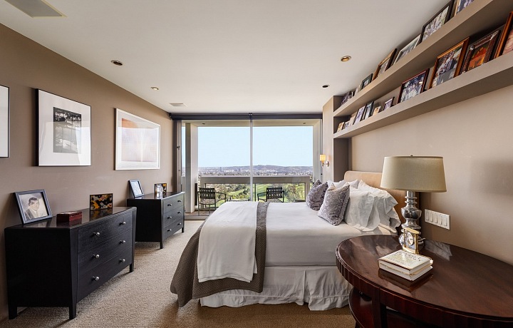 Ložnice, kde pobývali Catherine Zeta-Jones a Michael Douglas