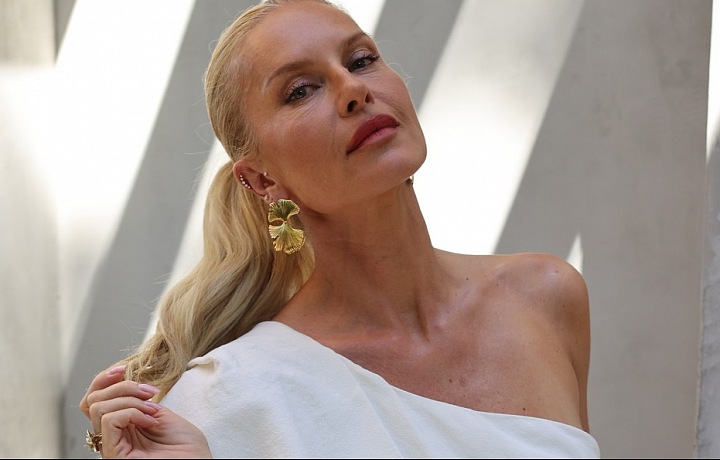 Simona Krainová se nařčením, že má na těle mnoho úprav, dlouhodobě brání