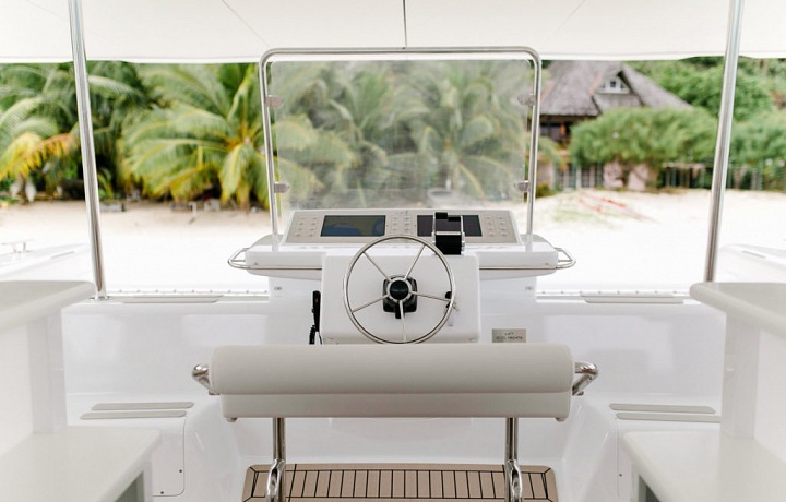 Solární jachta SoelCat 12