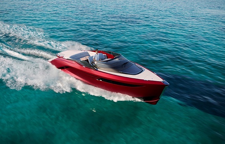 Princess R35 v červeném provedení