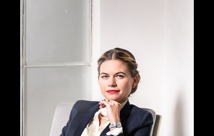 Radka Lang.