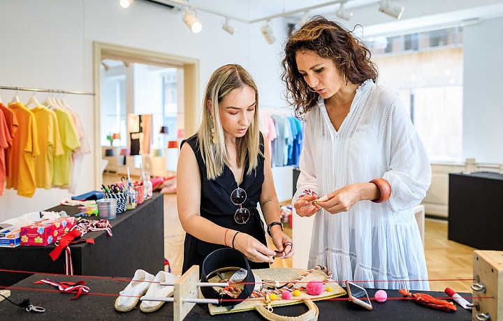 Rebeka Wechsler a Slávka Barnová - PR Managerka