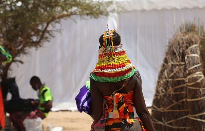 Obyvatelia Zimbabwe známi svojou silnou vôľou, odolnosťou a komunitným duchom.