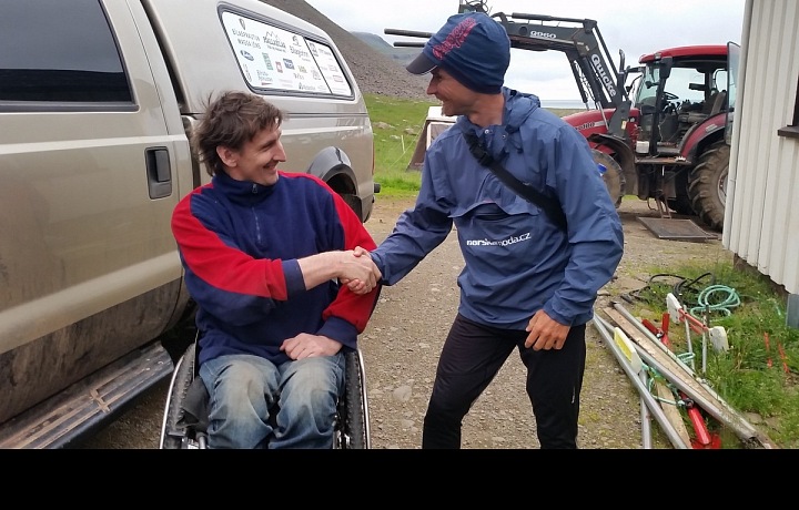 Rene Kujan běhá pro Sportovní klub vozíčkářů v Praze.