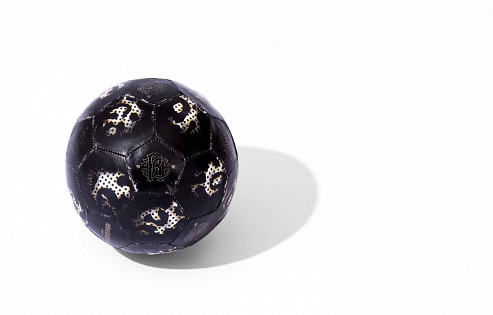 Roberto Cavalli fotbalové designérské míče