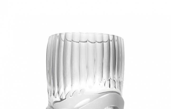 Ručně broušená váza, designer Jabůrek 2011