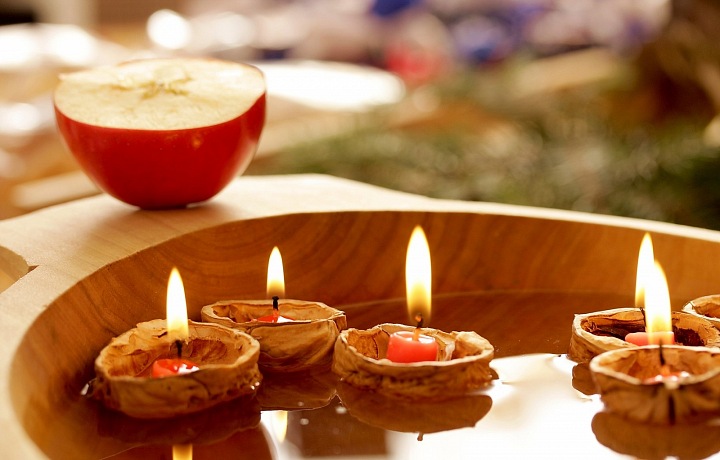 Pouštění skořápkových lodiček