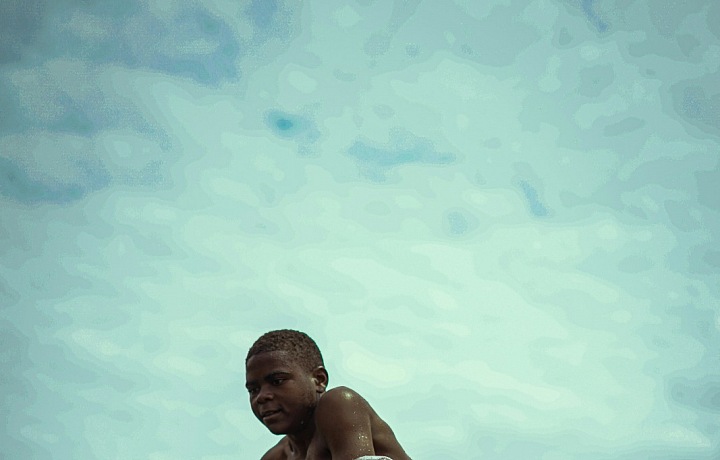 Obyvatelia Zimbabwe známi svojou silnou vôľou, odolnosťou a komunitným duchom.