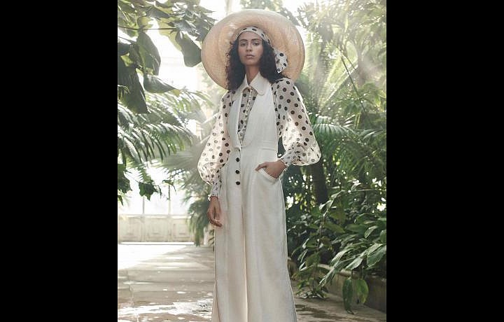 Modely zdobí elegantní a stylové puntíky