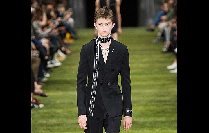 Dior S/S 2018 - Klasika tak trochu jinak.