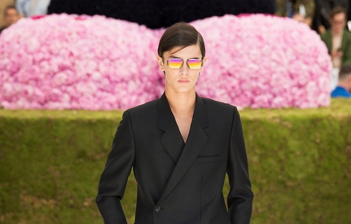 SS 2019 tvoří stylové obleky