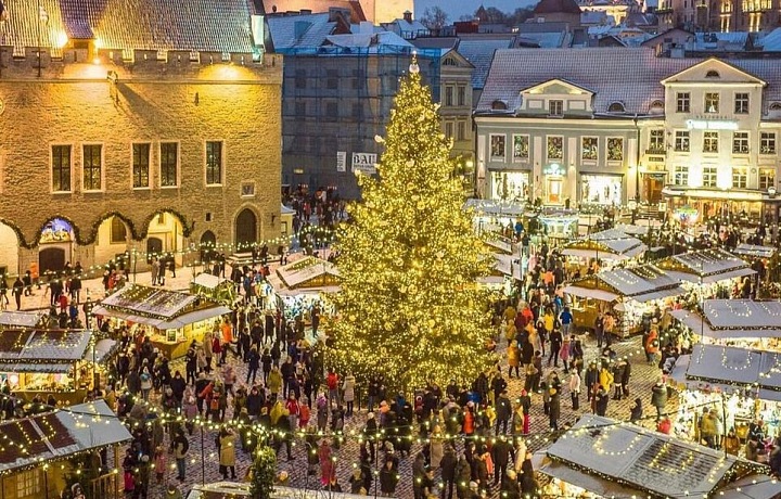 Vánoční trh v Tallinnu