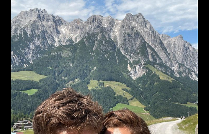 Michal Kempný se snoubenkou Nicolou