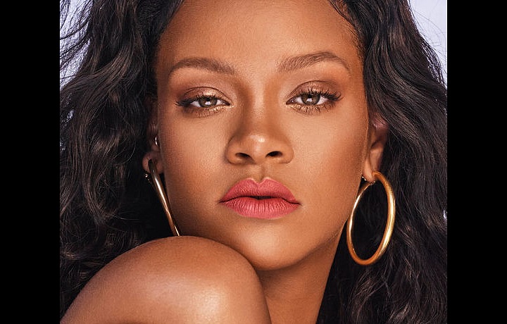 Luxusní rtěnka Mattemoiselle