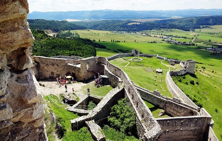 Spišský hrad - ohromný hradní komplex