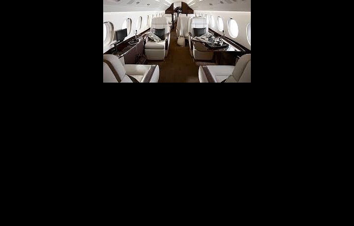 Falcon 8X - luxusní interiér