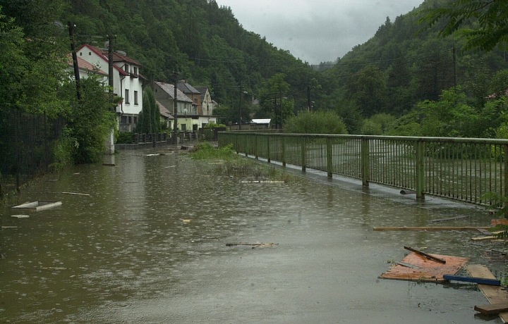 Štěchovice, povodeň, ČR, 2002