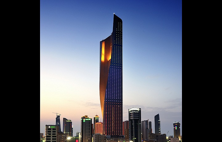 Luxusní mrakodrap Al Hamra Tower