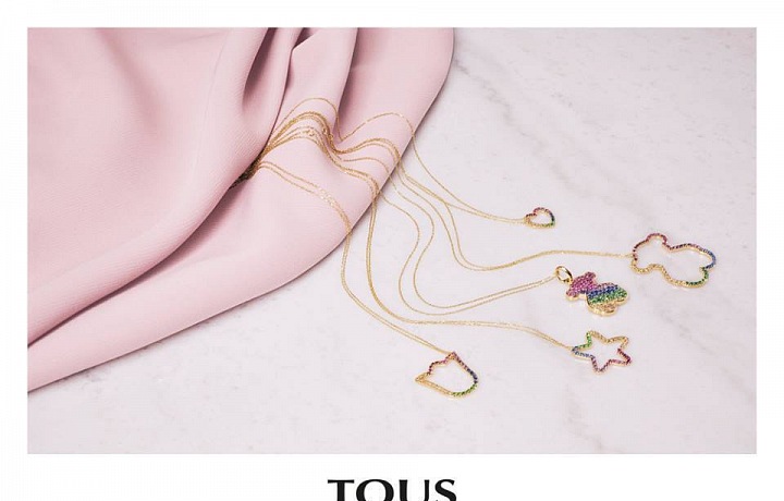 Jemné přívěšky v duhových odstínech