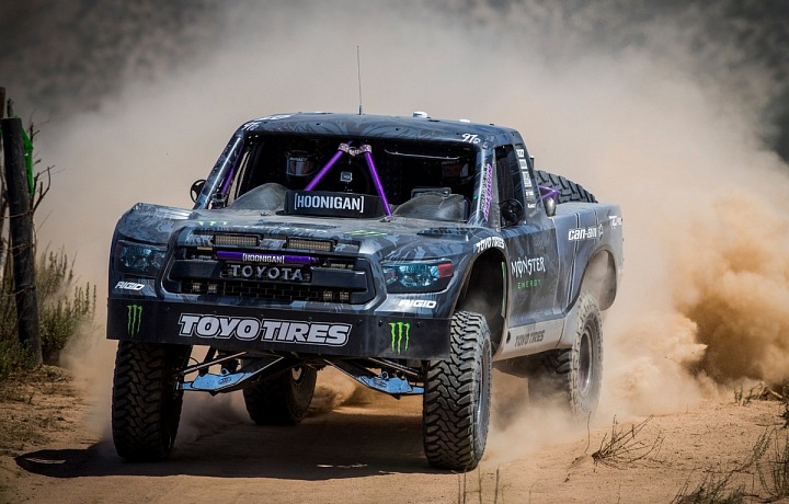 Toyo Tires Tokyo Auto Salon 2018