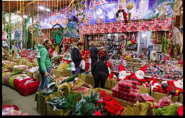 Vánoce jsou v Egyptě i dobou, kdy si lidé připomínají ty méně šťastné a pomáhají potřebným