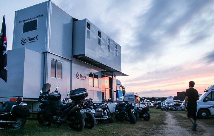 Truck Surf Hotel