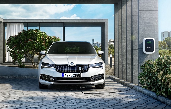 Nová Škoda Superb iV