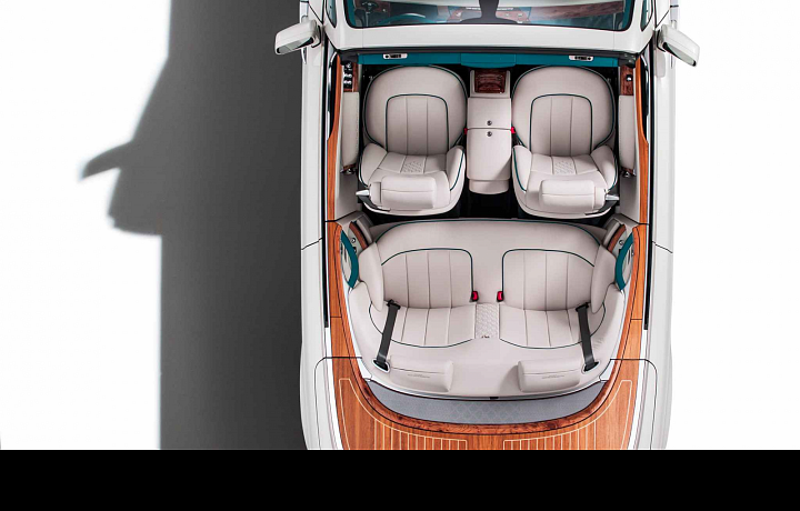 Maharaja Peacock Phantom Drophead Coupé