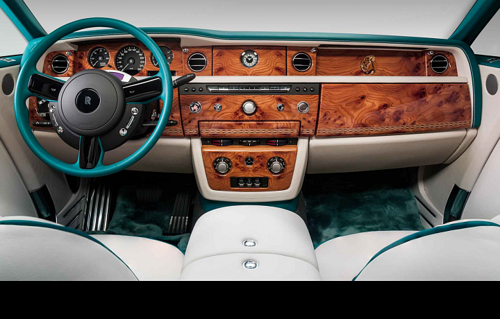 Maharaja Peacock Phantom Drophead Coupé