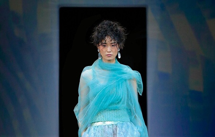 Oslňující Giorgio Armani SS19