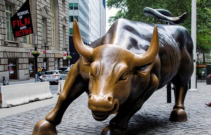 Koronavirus může otřást burzou na Wall Strett.