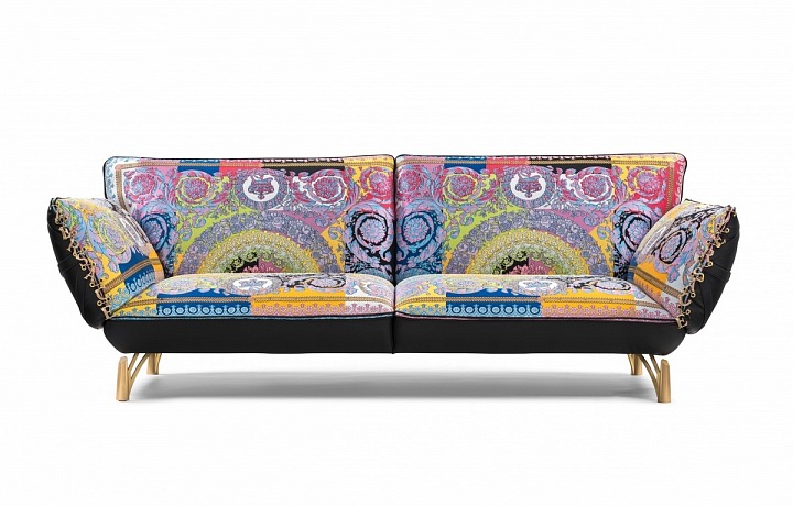 Versace Rhapsody, luxusní sofa