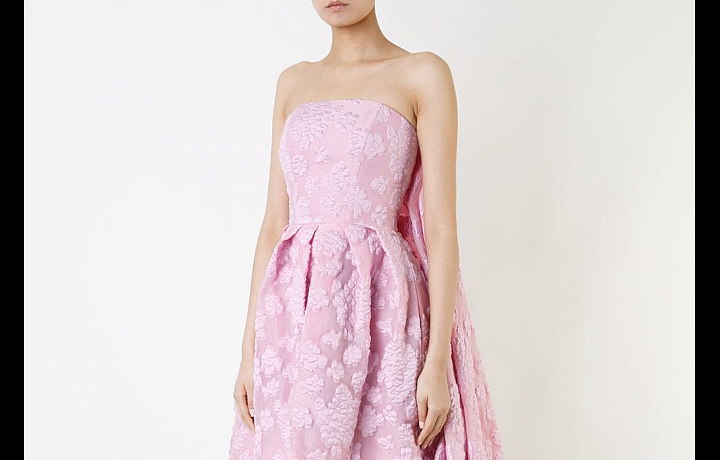 Black Friday Farfetch na luxusní značky sleva až 50%.