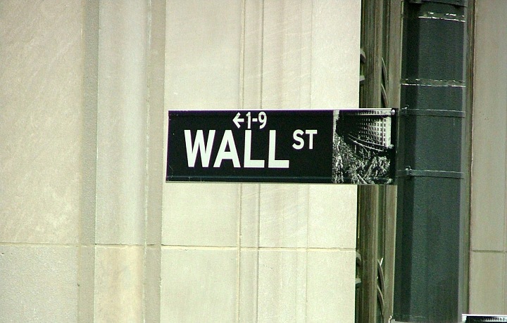 Koronavirus může otřást burzou na Wall Strett.