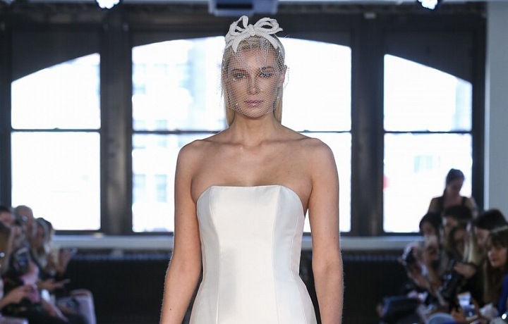 Jedinečné detaily a luxusní šaty SS 19