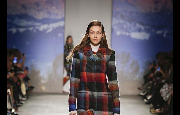 Missoni zima 2017 - Gigi Hadid