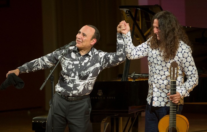 Struny podzimu koncert CAMILO & TOMATITO