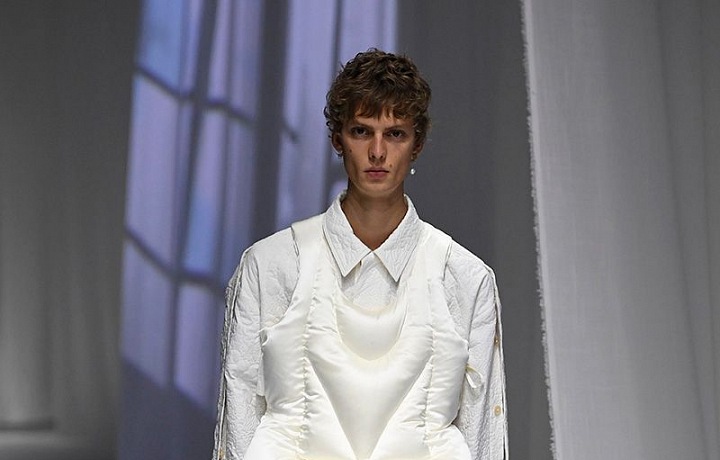 Modelu v modelu Fendi SS2021