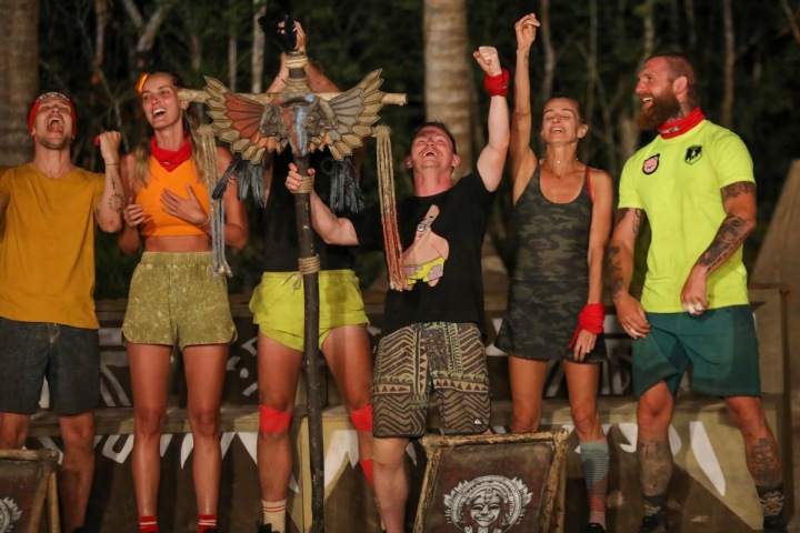 Kmen Titánů získal imunitu!