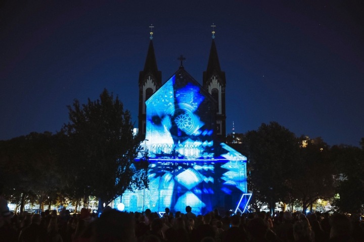 Loni probíhal Signal Festival poprvé také v Karlíně. Loni probíhal Signal Festival poprvé také v Karlíně.