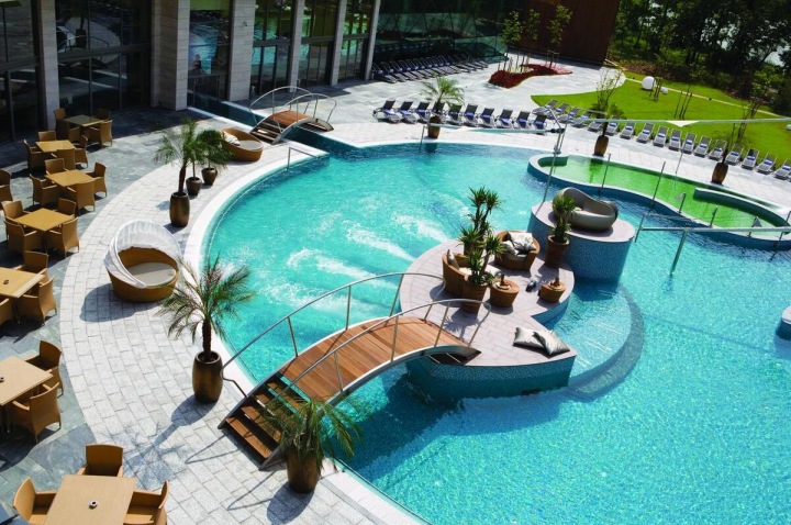 Spirit hotel - luxusní venkovní prostředí Spirit hotel - luxusní venkovní prostředí